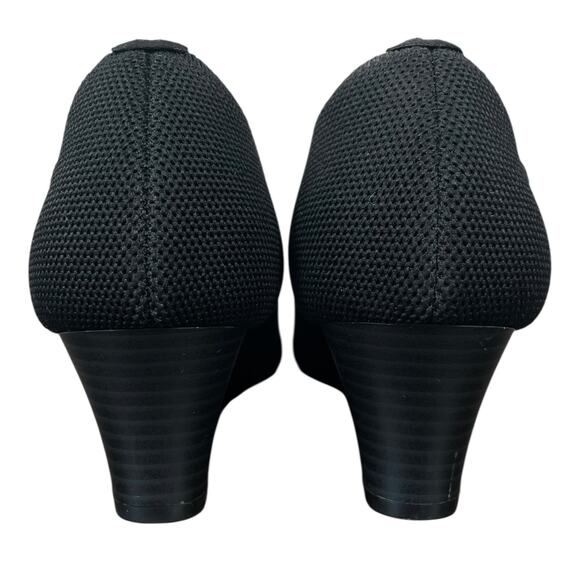 Chic Black Wedge Heels - Picture 9 of 13